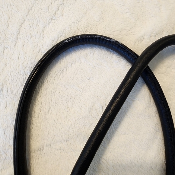 GH Bass & Co Vintage Black Leather Shoulder Handbag Purse - Picture 6 of 16